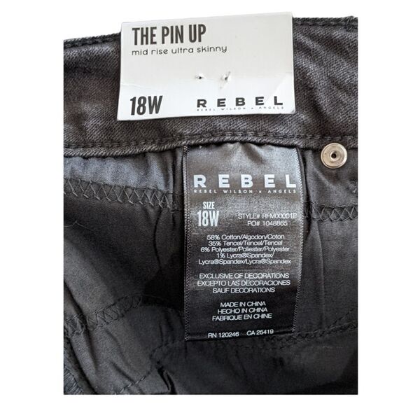 NWT Rebel Wilson x Angels Black The Pin Up Mid Rise Ultra Skinny Jeans Size 18W - Picture 7 of 7